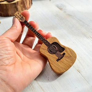 Caja de madera para púas de guitarra acústica