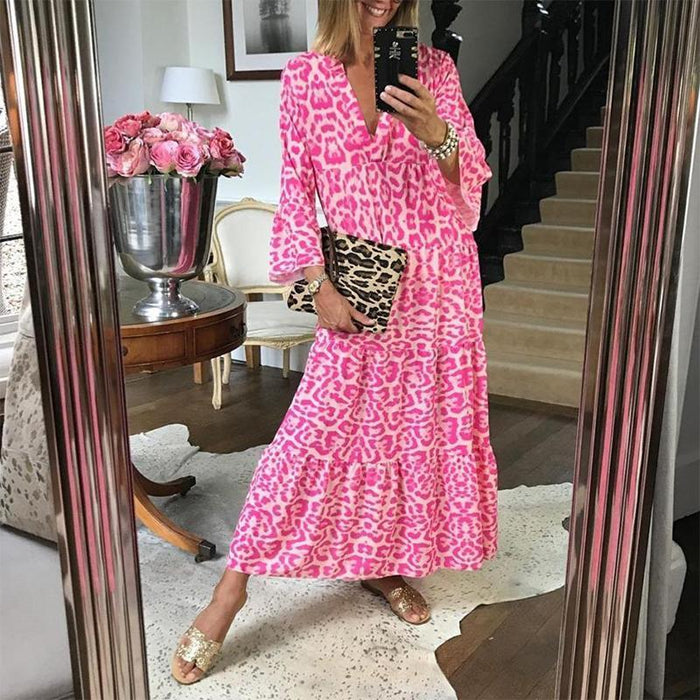 Vestido con estampado de leopardo de Le Pink Chic