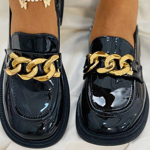Zapatos de punta redonda negros para mujer